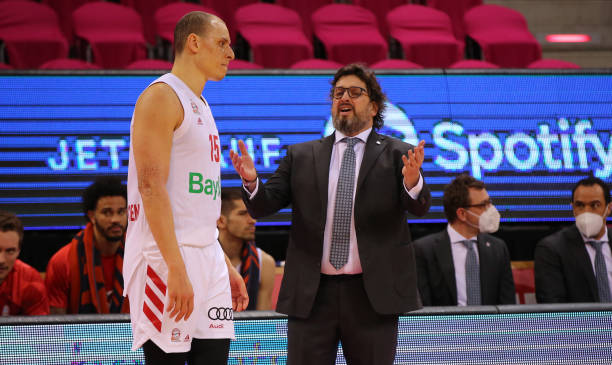 蒙德对米约 蒙德对米约